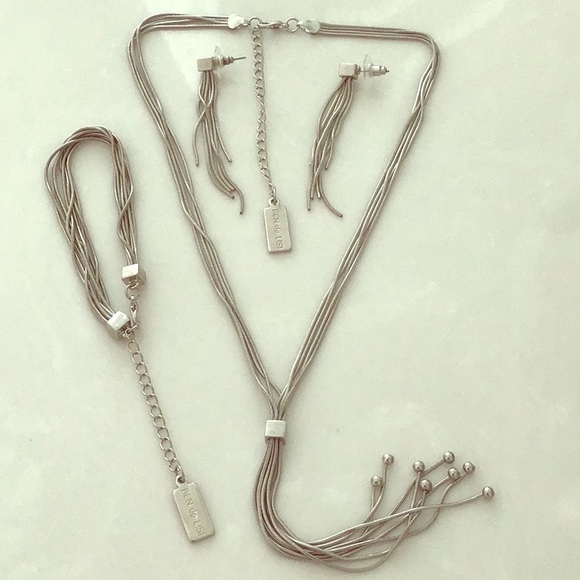 BEN de LISI Jewellery set NWOT - Picture 1 of 4